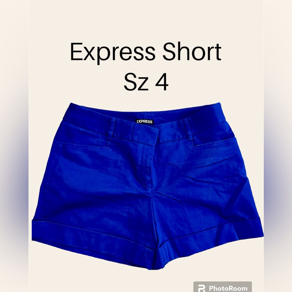 Express Short | Sz 4 | Great condition